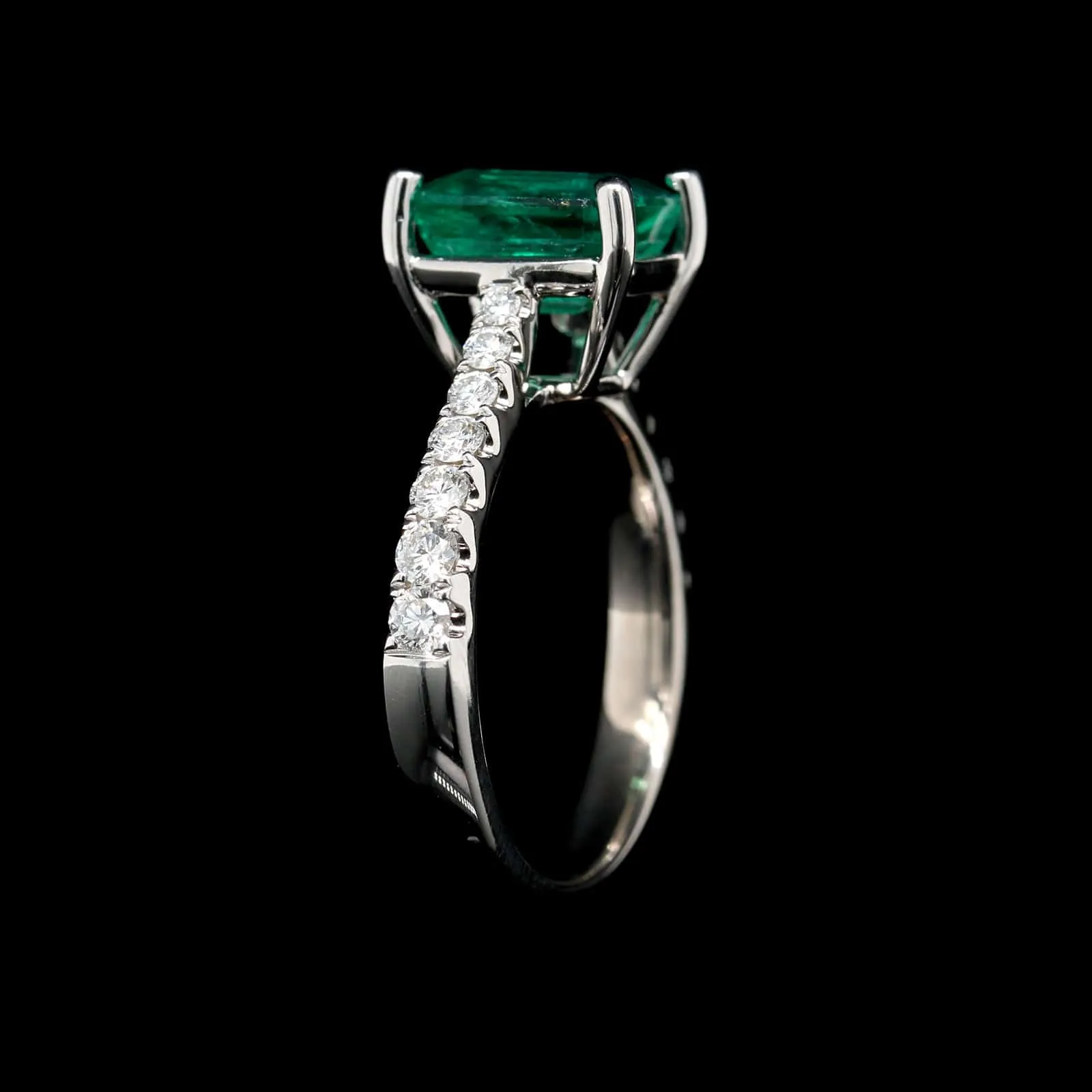 18K White Gold Estate Emerald and Diamond Ring