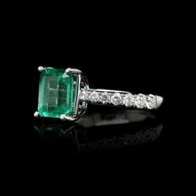 18K White Gold Estate Emerald and Diamond Ring