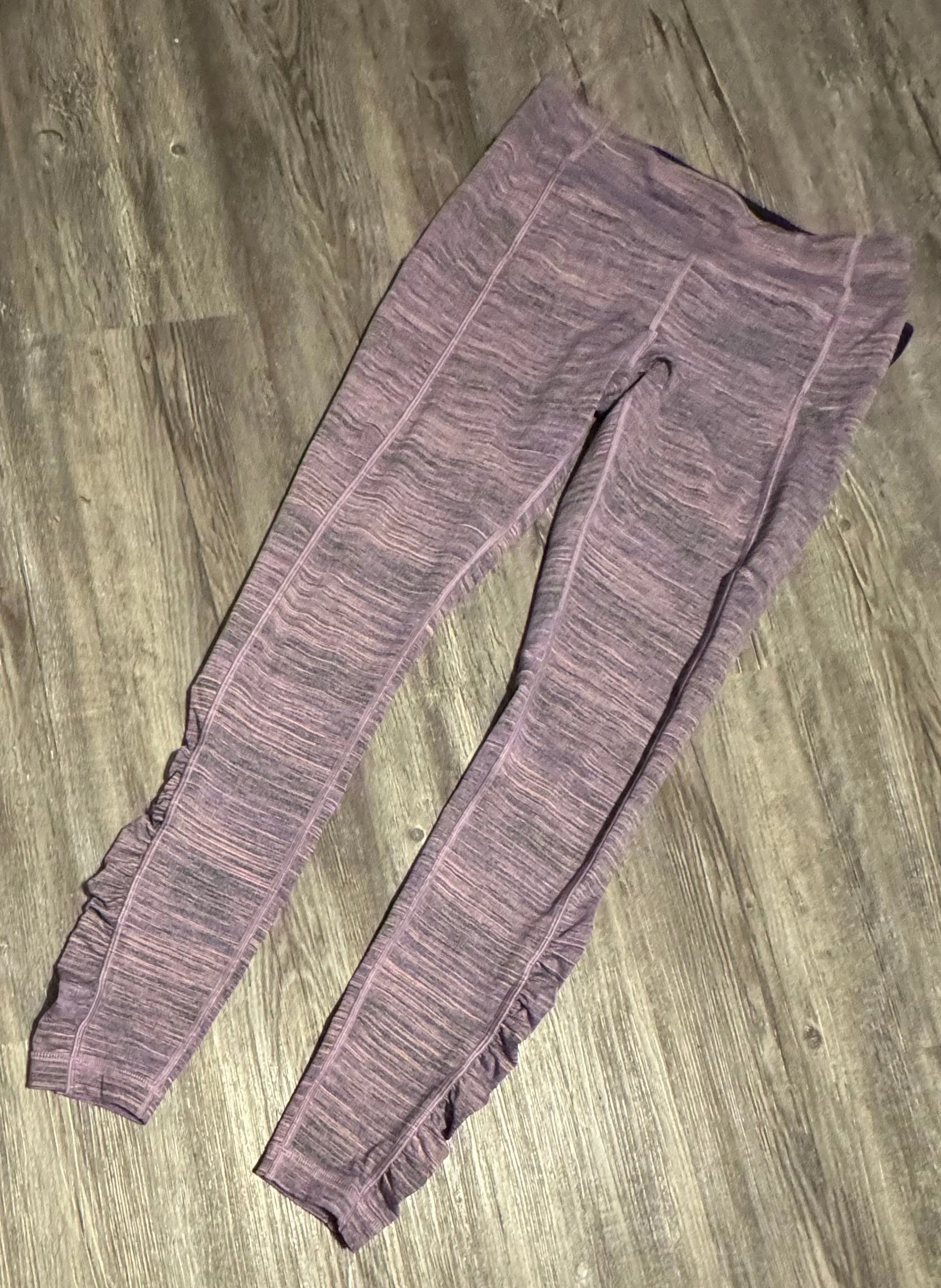 Athletic Leggings By Lululemon  Size: 8