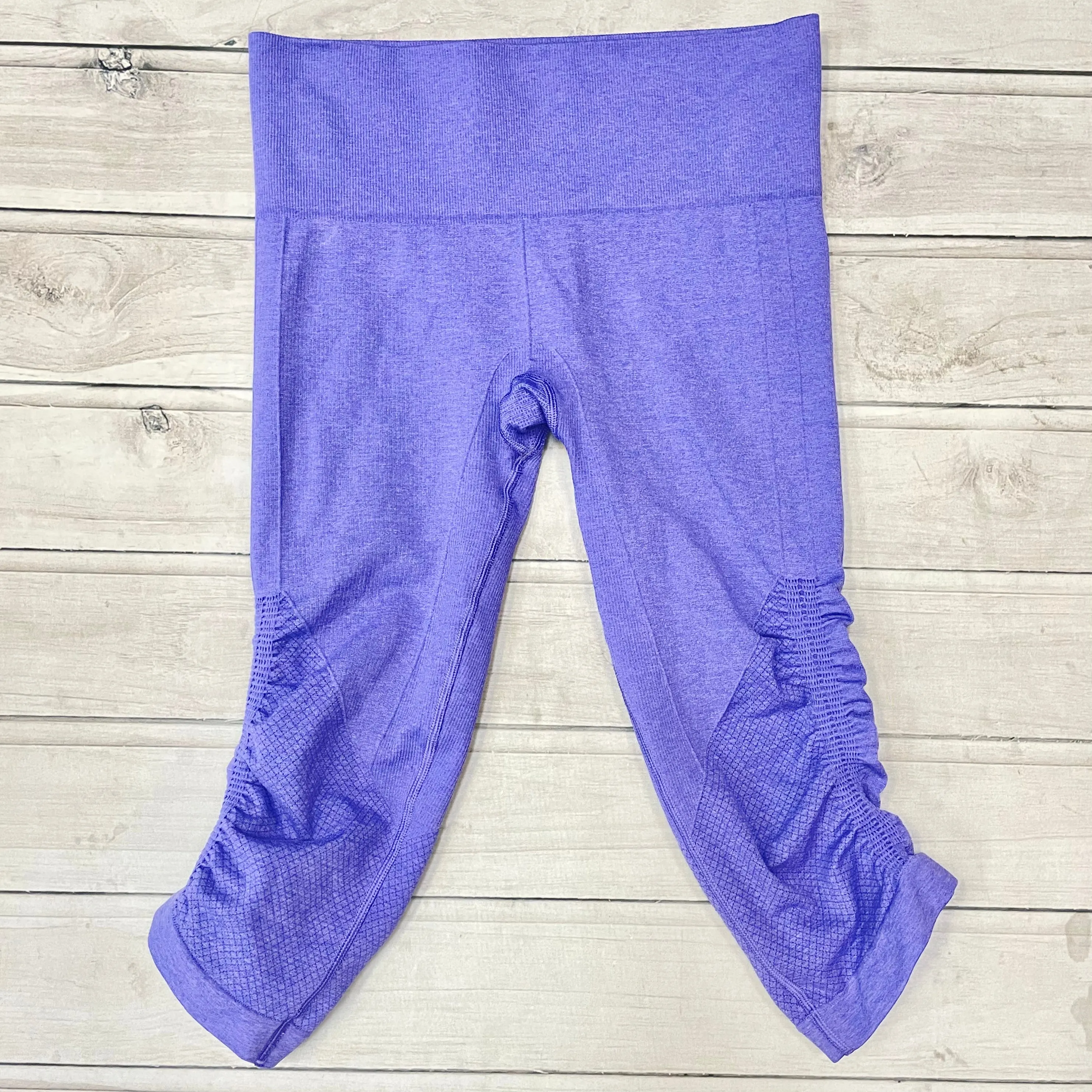 Athletic Leggings Capris By Lululemon  Size: S