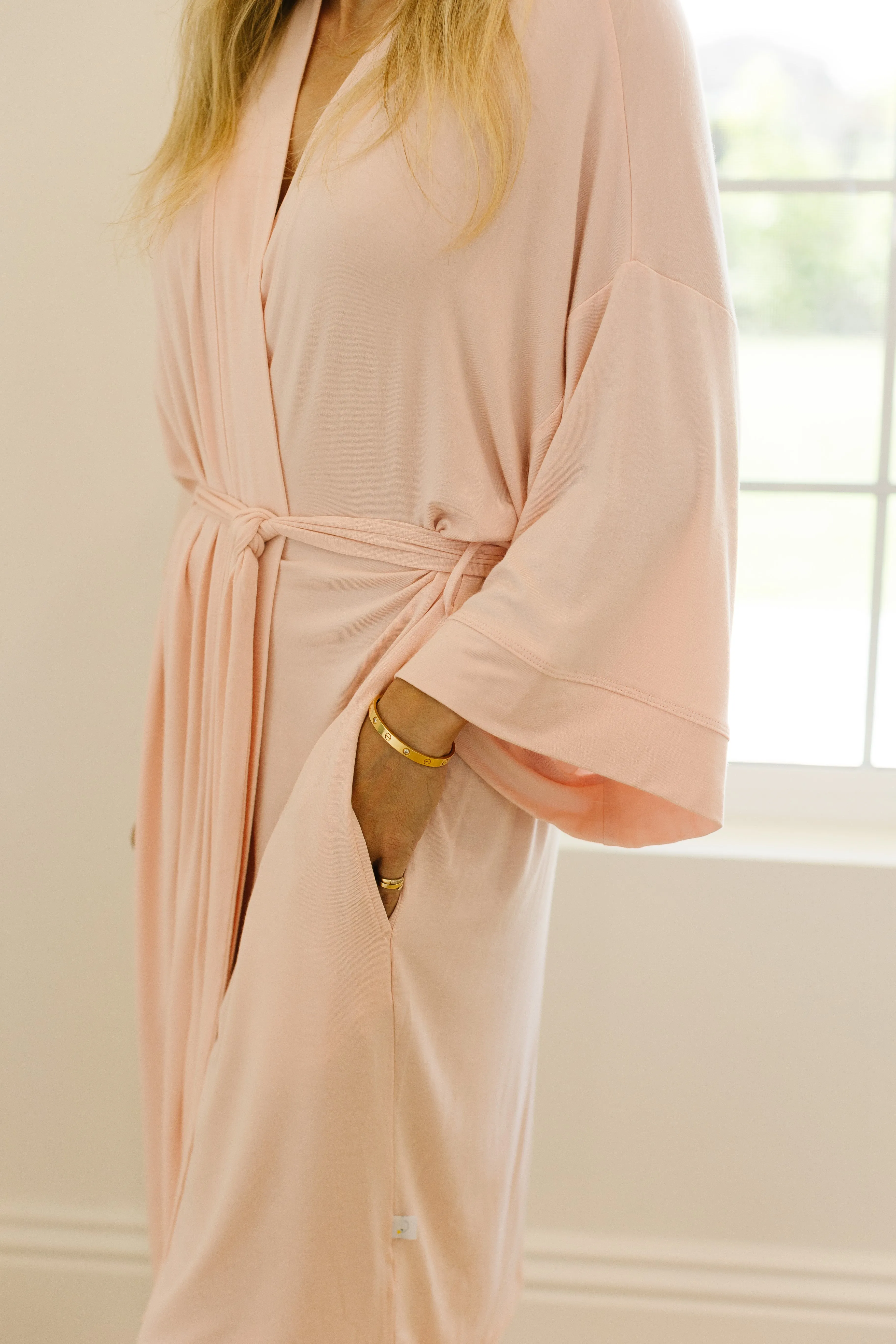 barely pink / robe