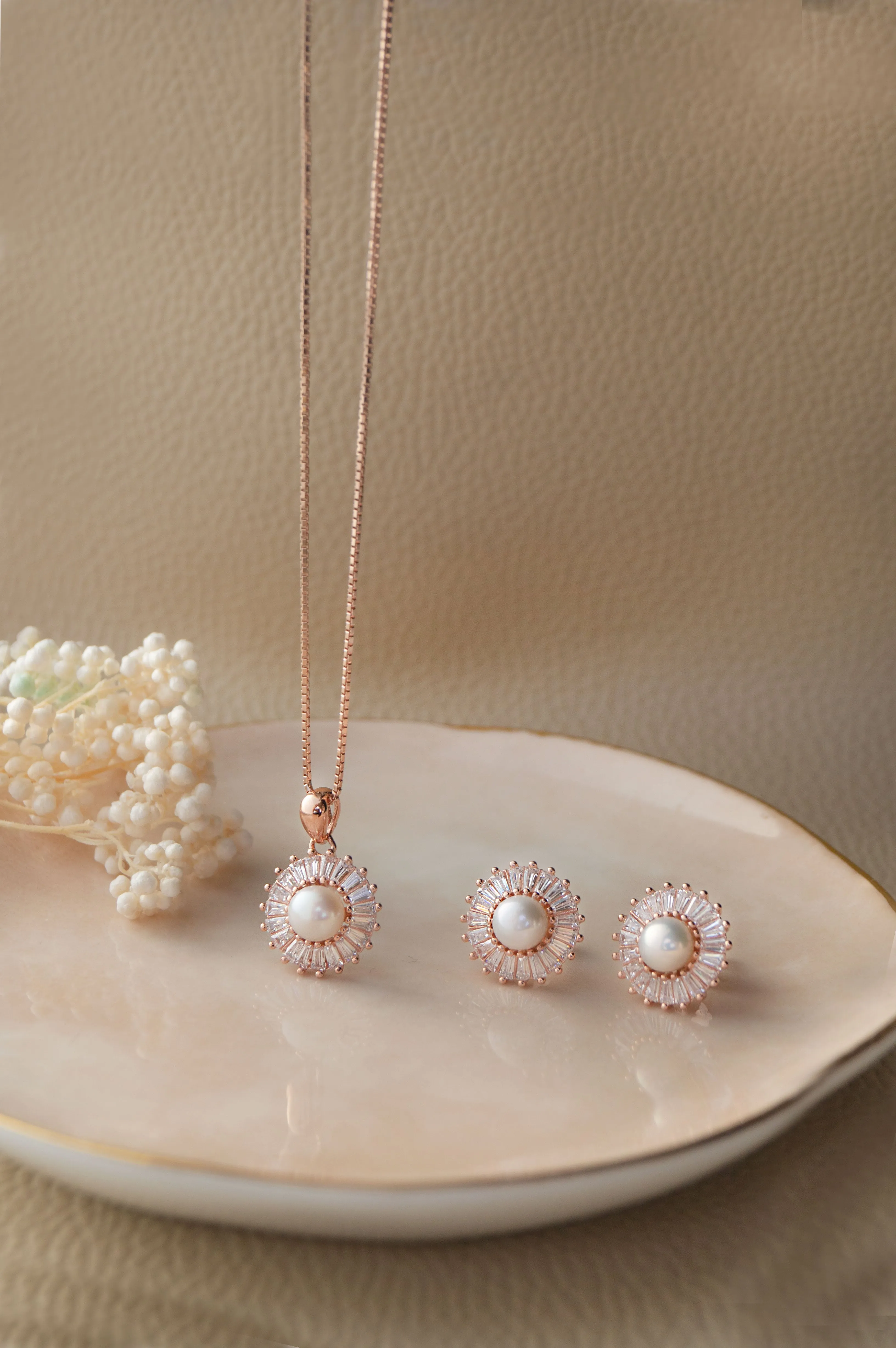 Cosmic Pearl Rose Gold Plated Sterling Silver Pendant Set