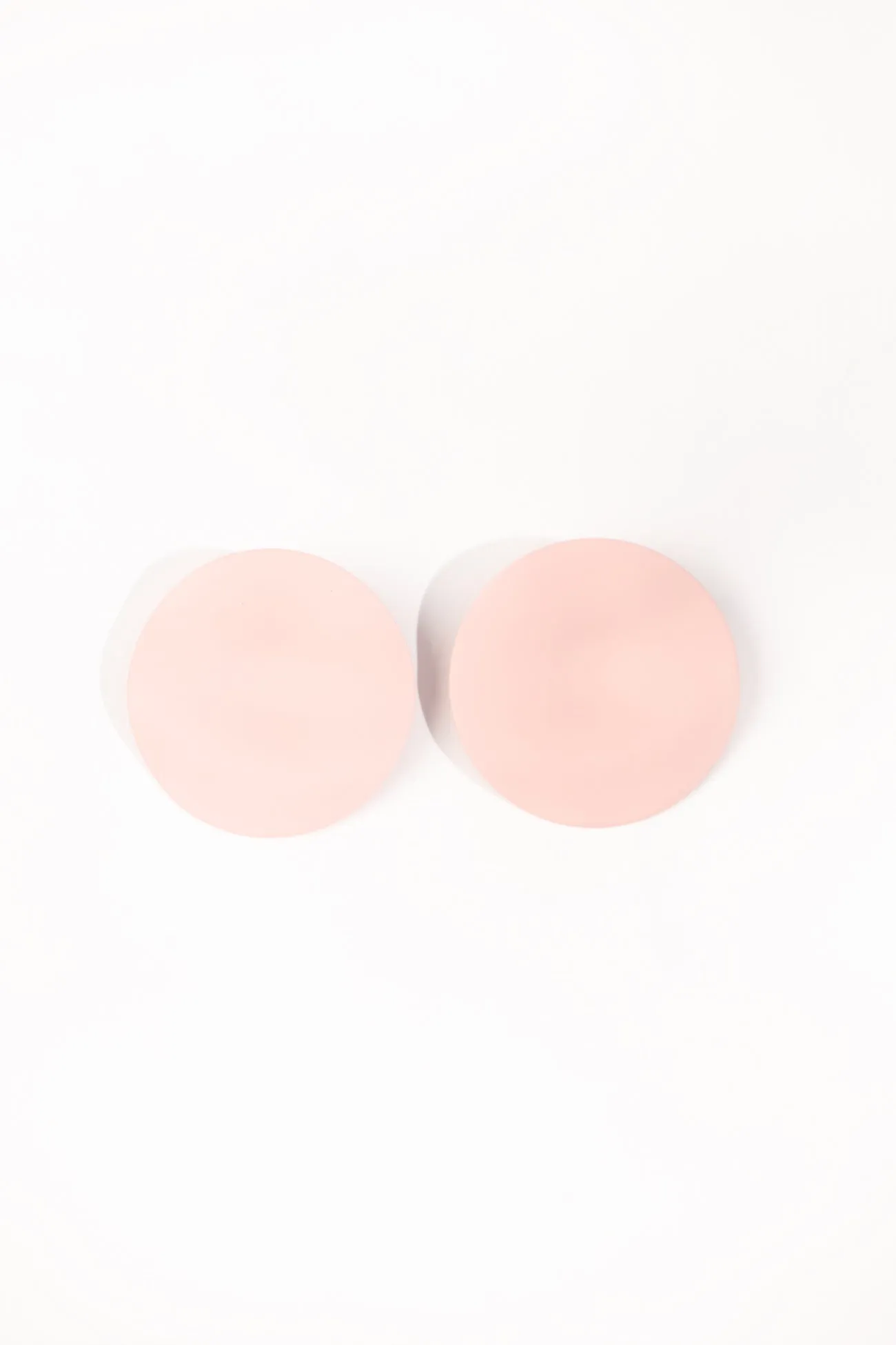 MATTE ROUND SHAPE EARSTUDS